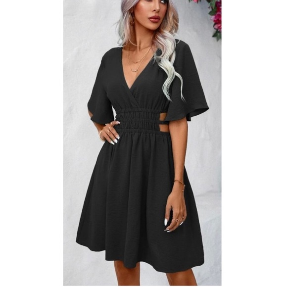 NWOT SURPLUS V NECK CUT OUT WAIST BUTTERFLY SLEEVES DRESS! NEVER WORN! - Picture 4 of 8